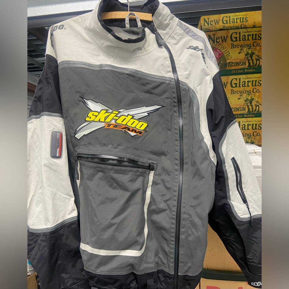 Ski-Doo Snowmobile 3M Scotch-lite Reflective Recco))) Avalanche Rescue Sys.Shell